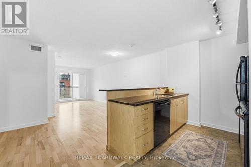 908 - 138 Somerset Street W, Ottawa, ON - Indoor