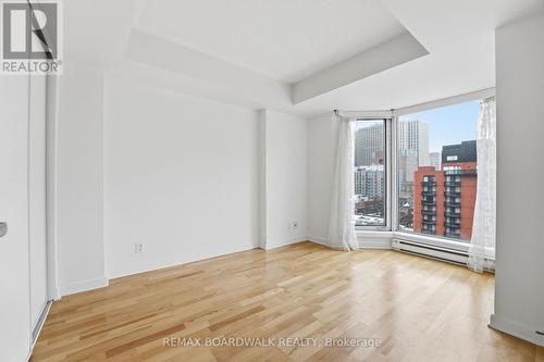 908 - 138 Somerset Street W, Ottawa, ON - Indoor Photo Showing Other Room