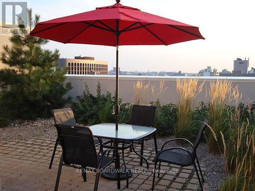 908 - 138 Somerset Street W, Ottawa, ON - Outdoor