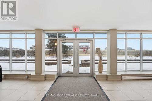 908 - 138 Somerset Street W, Ottawa, ON - Indoor Photo Showing Other Room