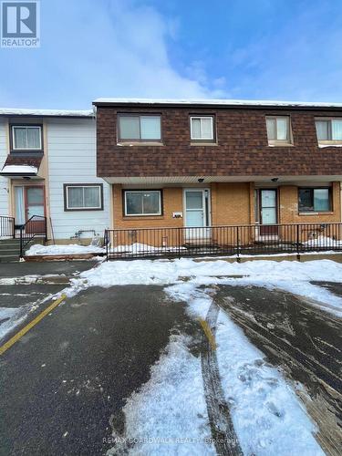 53J SUMAC STREET  Ottawa, ON K1J 7T7