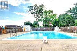 Outdoor pool for those hot summer days! - 