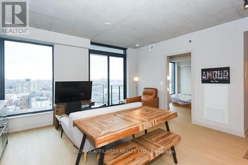 1709 - 203 Catherine Street, Ottawa, ON - Indoor Photo Showing Other Room