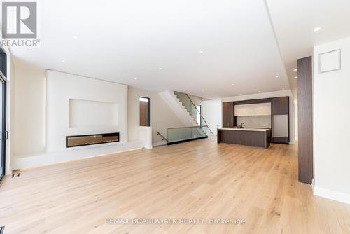 577 Melbourne Avenue, Ottawa, ON - Indoor