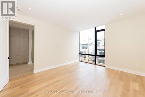 577 Melbourne Avenue, Ottawa, ON - Indoor Photo Showing Other Room