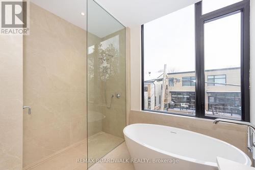 577 Melbourne Avenue, Ottawa, ON - Indoor Photo Showing Bathroom