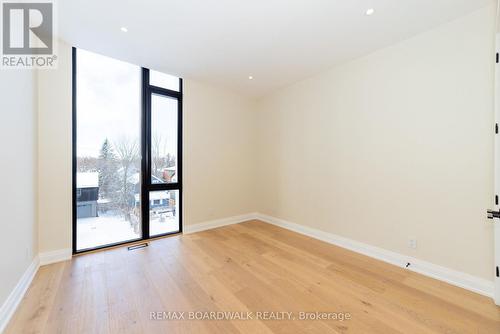 577 Melbourne Avenue, Ottawa, ON - Indoor Photo Showing Other Room