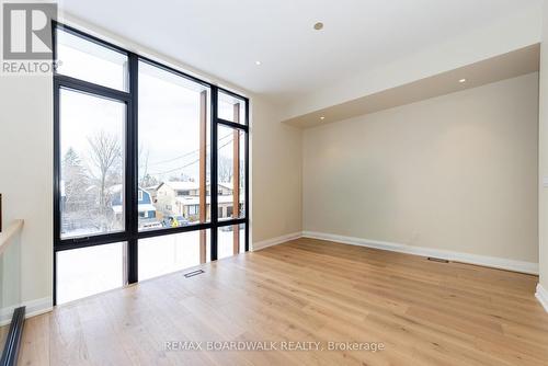 577 Melbourne Avenue, Ottawa, ON - Indoor Photo Showing Other Room