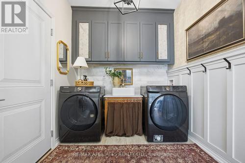 19 Senators Gate Drive, Perth, ON - Indoor Photo Showing Laundry Room