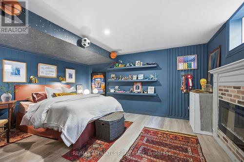 19 Senators Gate Drive, Perth, ON - Indoor Photo Showing Bedroom