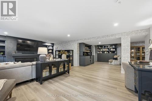 19 Senators Gate Drive, Perth, ON - Indoor With Fireplace