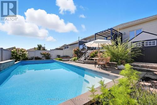 19 Senators Gate Drive, Perth, ON - Outdoor With In Ground Pool With Backyard