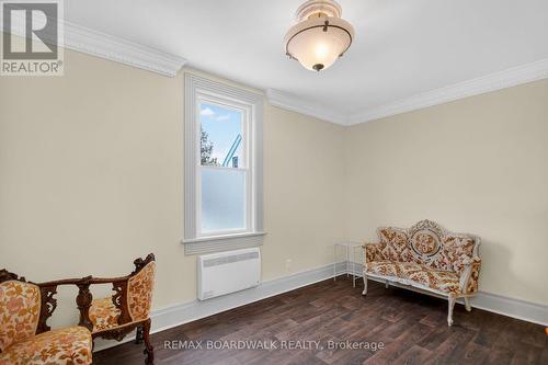 11 Alfred Street, Smiths Falls, ON - Indoor Photo Showing Other Room