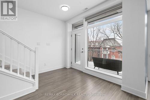 104 Holmwood Avenue, Ottawa, ON - Indoor Photo Showing Other Room