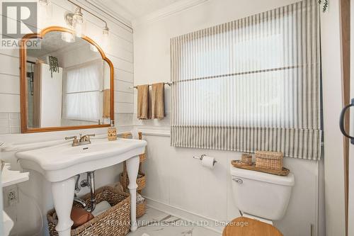 124 Mccullough'S Landing Road, Drummond/North Elmsley, ON - Indoor Photo Showing Bathroom