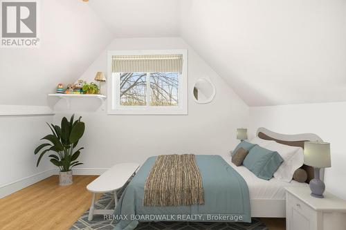 124 Mccullough'S Landing Road, Drummond/North Elmsley, ON - Indoor Photo Showing Bedroom