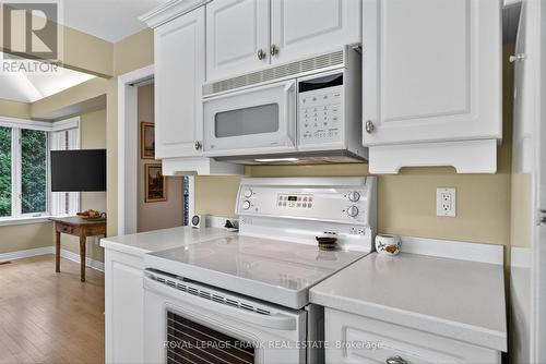 8 - 1121 Armour Road, Peterborough (Ashburnham Ward 4), ON - Indoor Photo Showing Kitchen