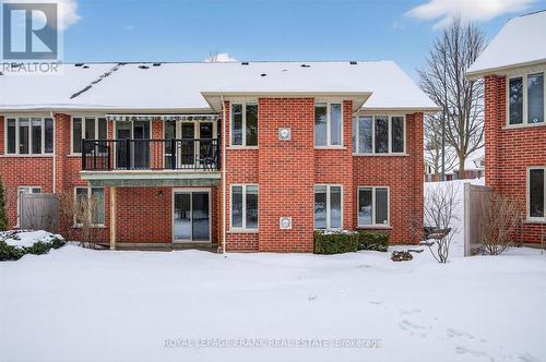 8 - 1121 Armour Road, Peterborough (Ashburnham Ward 4), ON - Outdoor