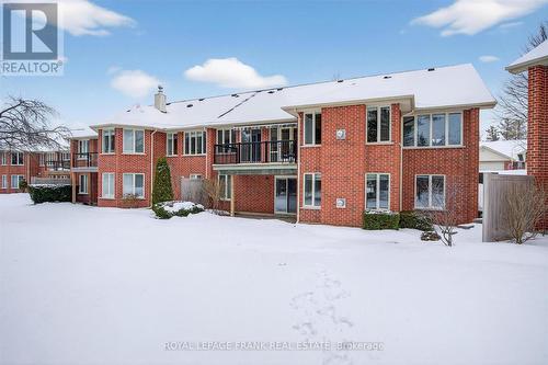 8 - 1121 Armour Road, Peterborough (Ashburnham Ward 4), ON - Outdoor