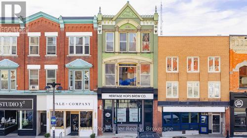 21 Market Place E, Stratford, ON 