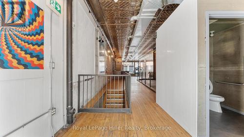 21 Market Place E, Stratford, ON 