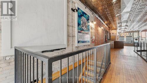 21 Market Place E, Stratford, ON 