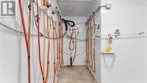 21 Market Place E, Stratford, ON 