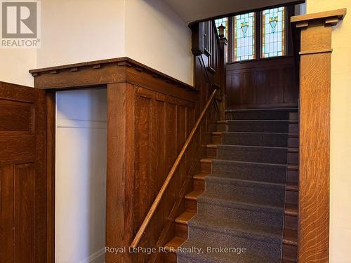 912 2Nd Avenue W, Owen Sound, ON 