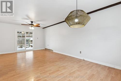 121 Elizabeth Street, Mississippi Mills, ON - Indoor Photo Showing Other Room