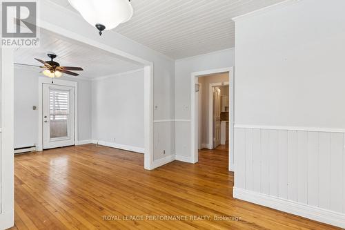 121 Elizabeth Street, Mississippi Mills, ON - Indoor Photo Showing Other Room