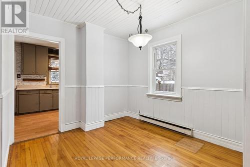 121 Elizabeth Street, Mississippi Mills, ON - Indoor Photo Showing Other Room