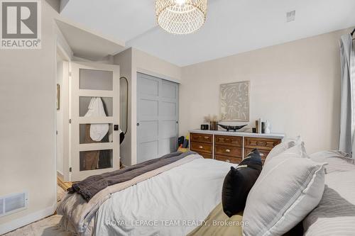 26 - 799 Montreal Road E, Ottawa, ON - Indoor Photo Showing Bedroom