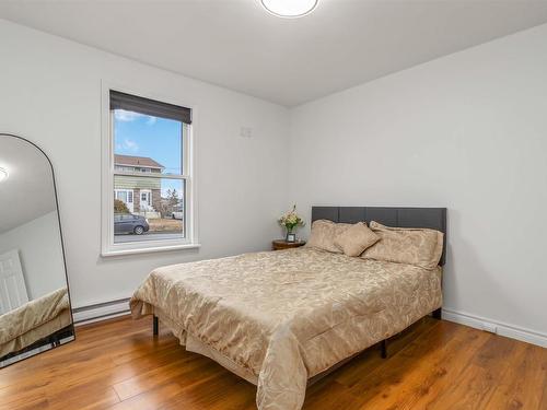 30 Woodcrest Avenue, Halifax, NS 