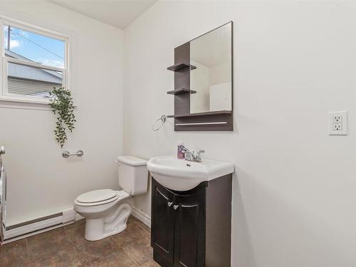 30 Woodcrest Avenue, Halifax, NS 