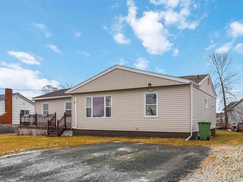 30 Woodcrest Avenue, Halifax, NS 