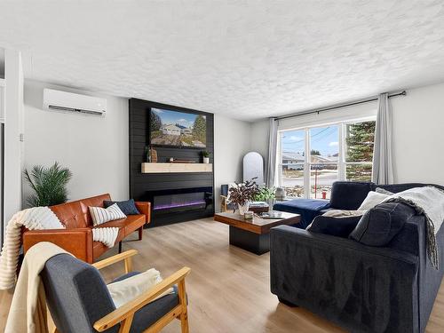 16 Arthur Holland Drive, Summerside, PE 