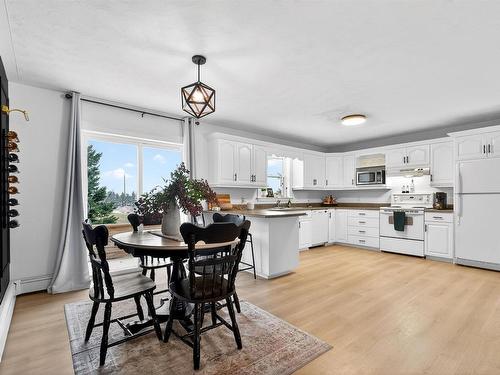 16 Arthur Holland Drive, Summerside, PE 