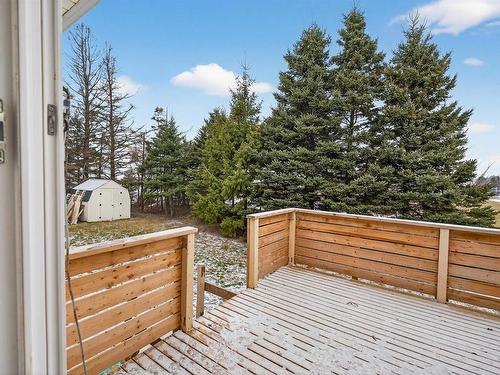 16 Arthur Holland Drive, Summerside, PE 