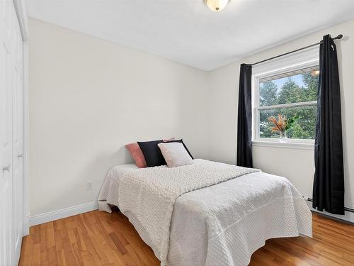 16 Arthur Holland Drive, Summerside, PE 