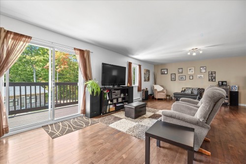 Family Room - 2326 Ch. Lonsdale E., L'Ange-Gardien, QC - Indoor Photo Showing Living Room