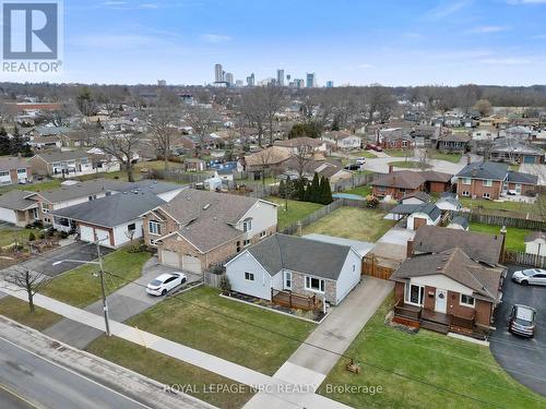 7552 Dorchester Road, Niagara Falls (Oldfield), ON - Outdoor With View