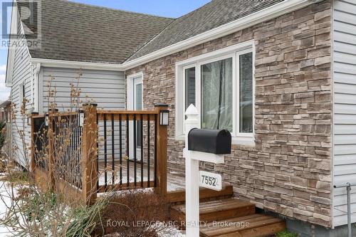 7552 Dorchester Road, Niagara Falls (Oldfield), ON - Outdoor
