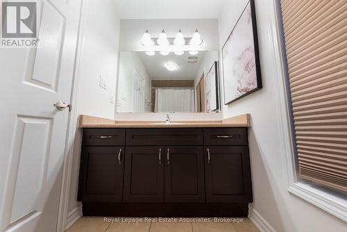 303 Chuchmach Close, Milton, ON - Indoor Photo Showing Bathroom