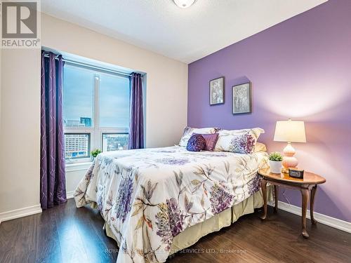 1602 - 9 George Street N, Brampton, ON - Indoor Photo Showing Bedroom