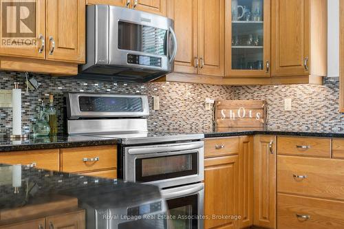 58 Niagara Road, Nipissing, ON - Indoor Photo Showing Kitchen