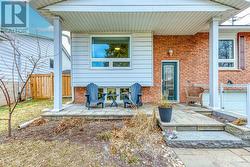 166 RANWOOD COURT  Hamilton, ON L8W 1V4