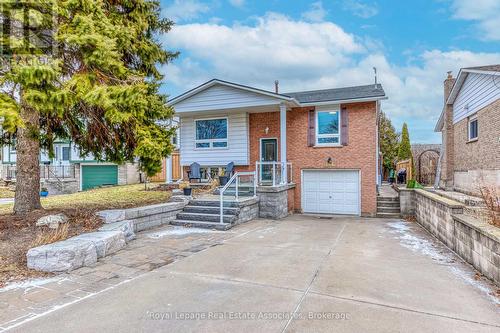 166 Ranwood Court, Hamilton, ON - Outdoor
