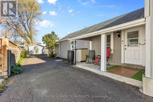 107 Queen Street N, Renfrew, ON - Outdoor