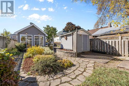 107 Queen Street N, Renfrew, ON - Outdoor