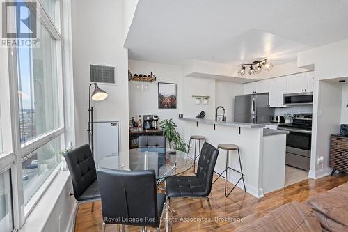 433 - 200 Manitoba Street, Toronto, ON - Indoor